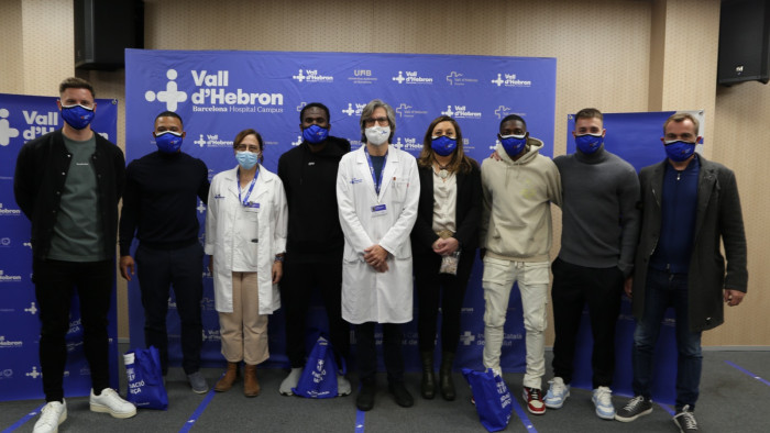 VISITA JUGADORS BARÇA VALL HEBRON