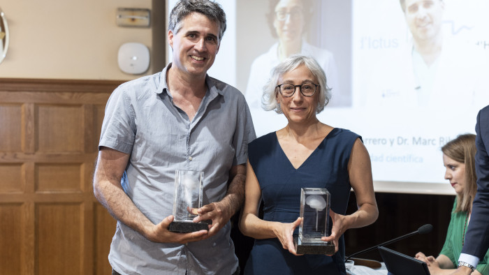 Dr. Marc Ribó i Dra. Natalia Pérez de la Ossa