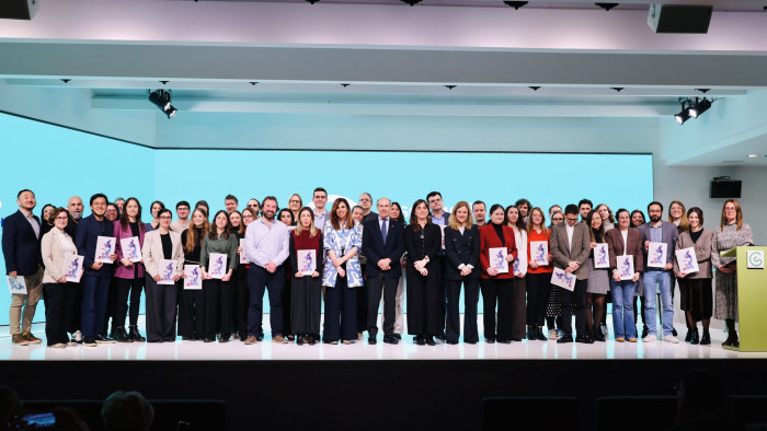 Acte d'entrega dels Ajuts 2025 de l'AECC