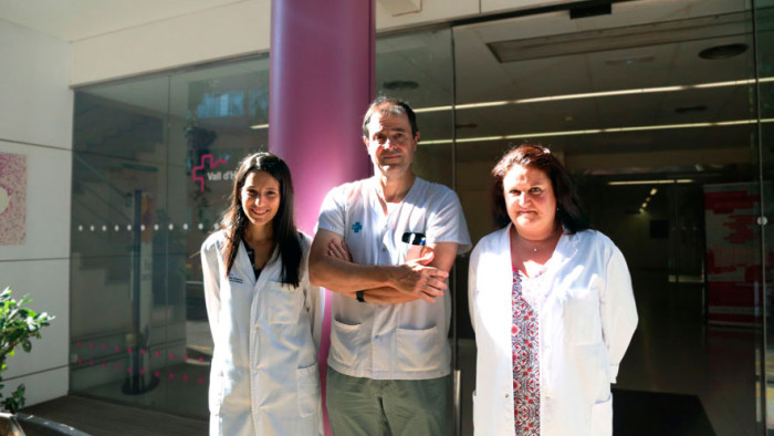 Dra. Maria Jesús Cruz, cap del grup de recerca en Pneumologia de Vall d'Hebron Institut de Recerca (VHIR) i pels Drs. Xavier Muñoz, Susana Gómez i Daniel Álvarez, del mateix grup.