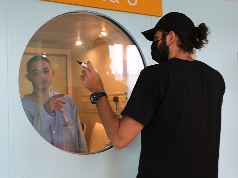 Ricky Rubio a l'Hospital Infantil de Vall d'Hebron