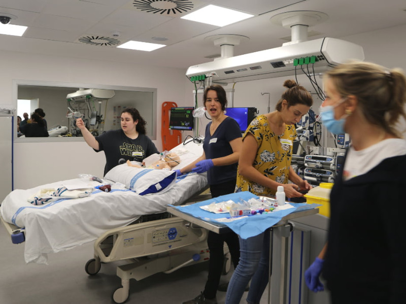 Curs d'Emergències pediàtriques al Vall d'Hebron Centre de Simulació Clínica Avançada