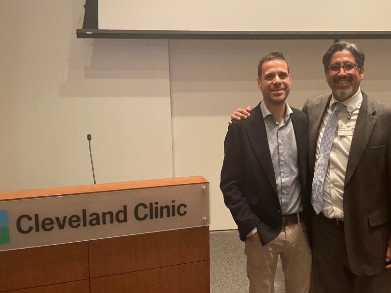 Dr. Jordi Bañeras fent una ponència a Cleveland Clinic Education Institute
